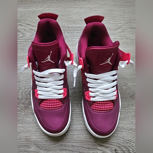 Nike Air Jordan 4 Retro GS Fuchsia Blast- Size 7Y - Picture 3 of 9